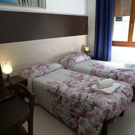 Colombo 3*
