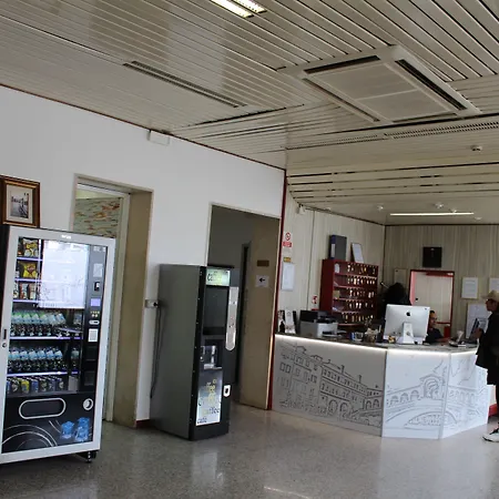 コロンボ ホテル