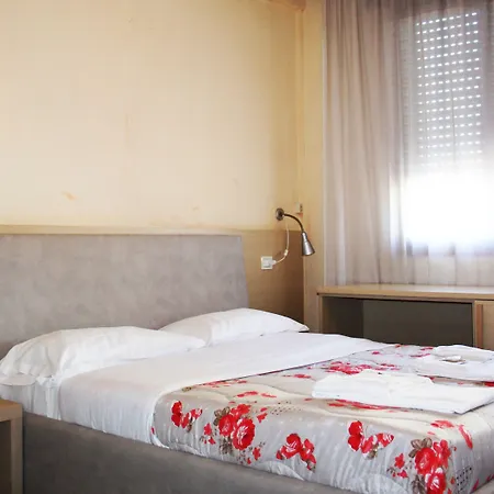 ホテル コロンボ